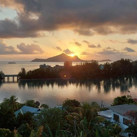 Hibiscus House Seychelles Self Catering Apartment วิกตอเรีย ภายนอก รูปภาพ
