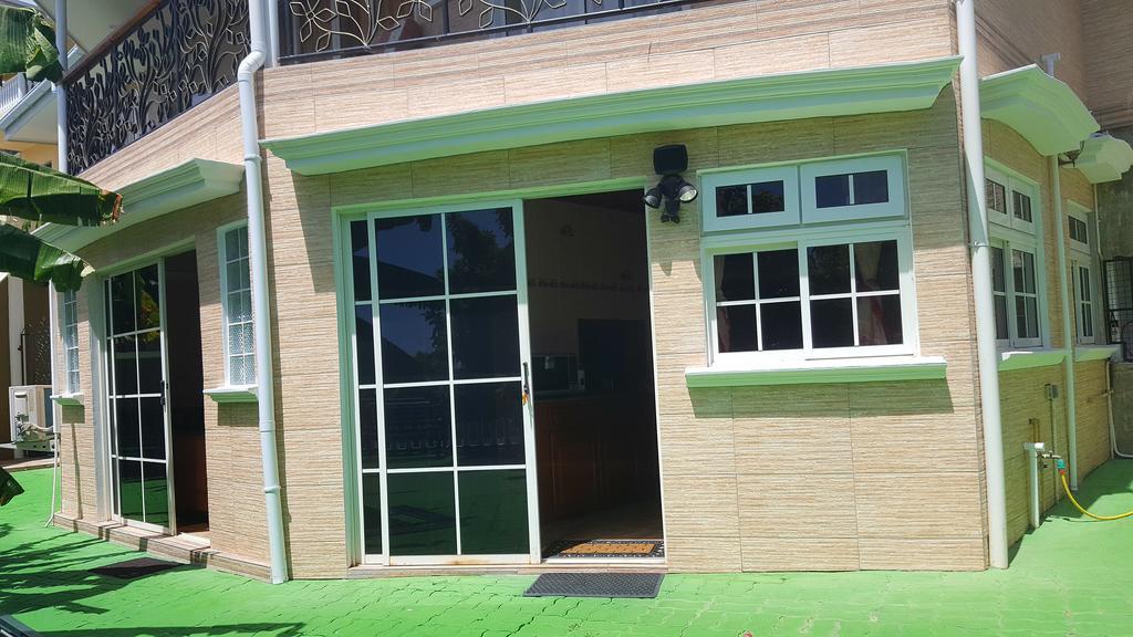 Hibiscus House Seychelles Self Catering Apartment วิกตอเรีย ภายนอก รูปภาพ