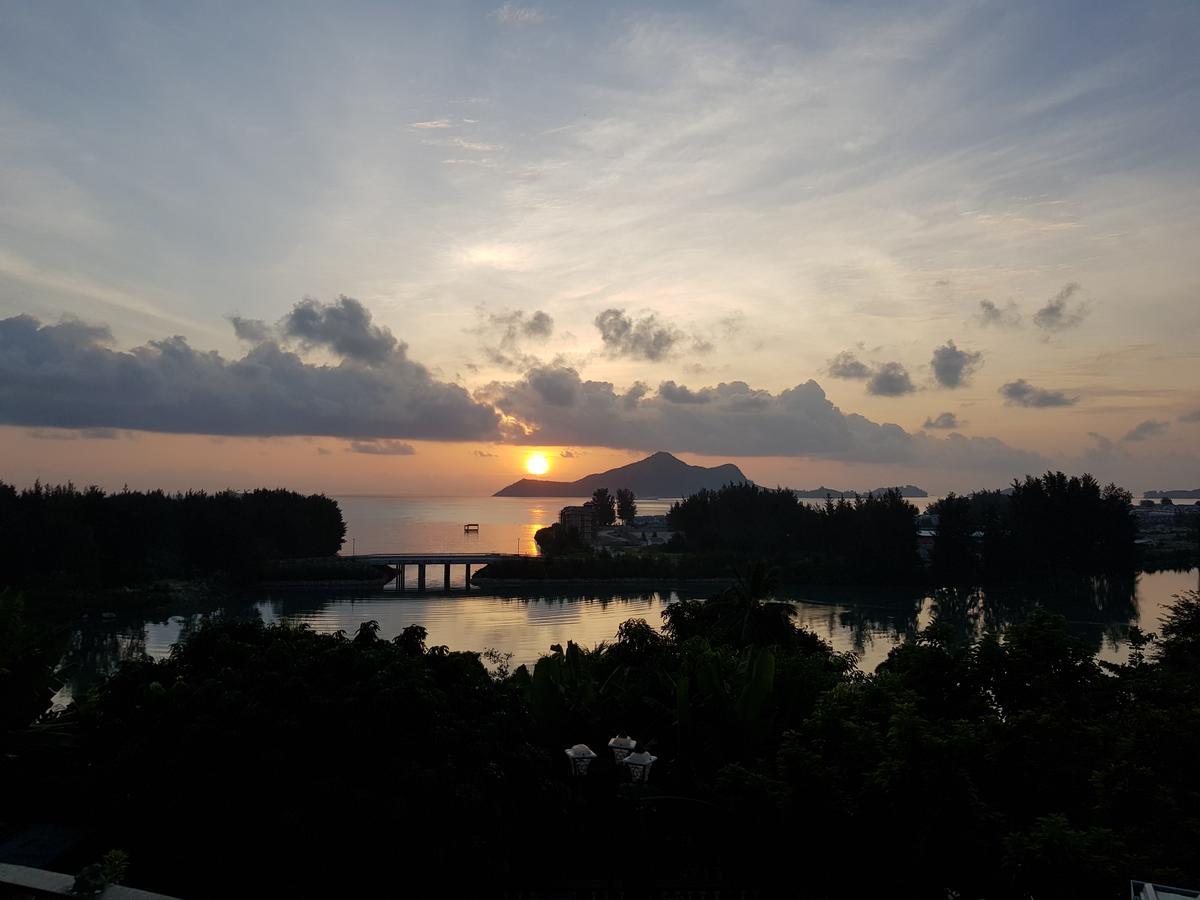 Hibiscus House Seychelles Self Catering Apartment วิกตอเรีย ภายนอก รูปภาพ