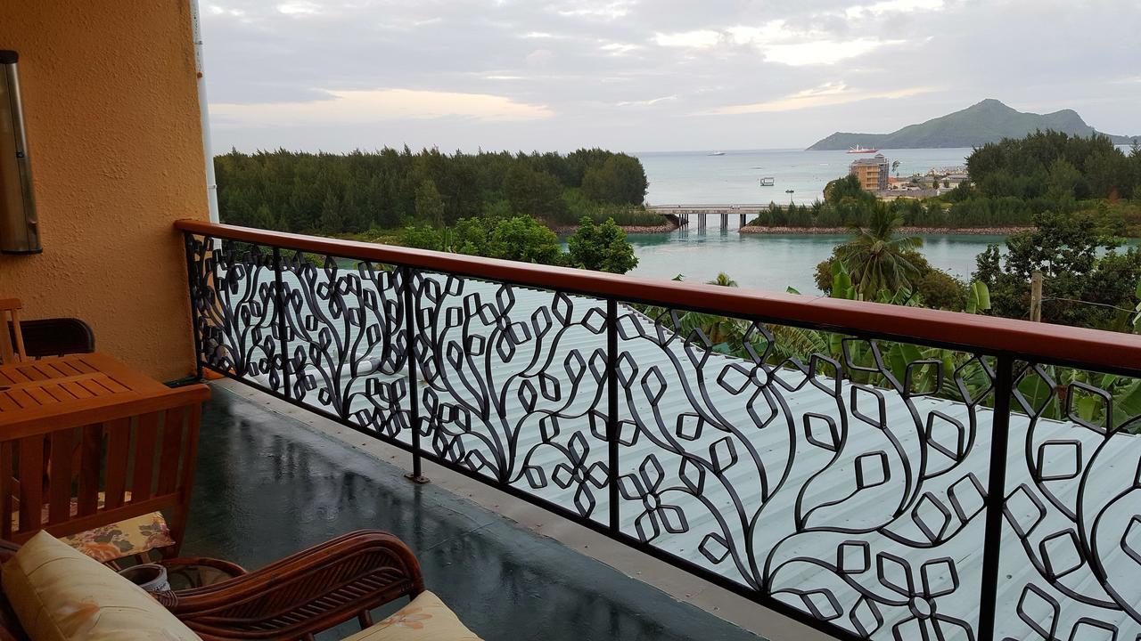 Hibiscus House Seychelles Self Catering Apartment วิกตอเรีย ภายนอก รูปภาพ