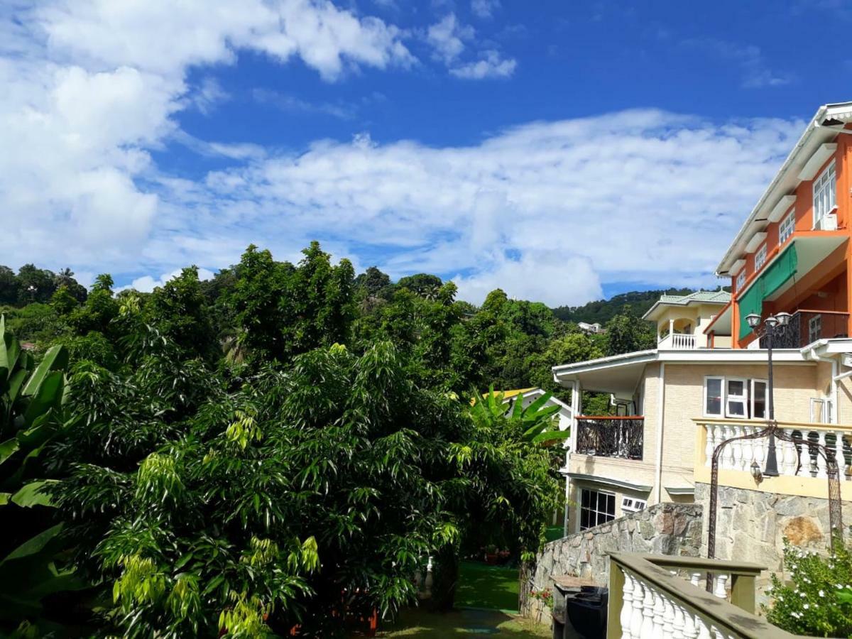 Hibiscus House Seychelles Self Catering Apartment วิกตอเรีย ภายนอก รูปภาพ